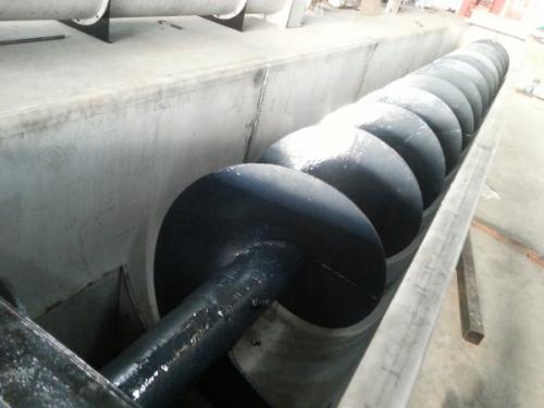 Screw Flight with Sand Blasting Process & Applied With Locktile Brushable Ceramic